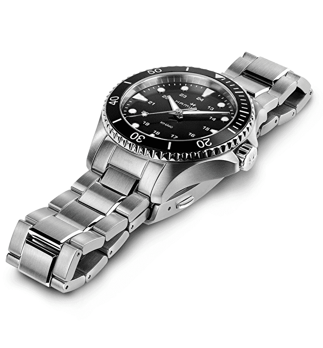 Наручные часы Hamilton Khaki Navy Scuba Quartz