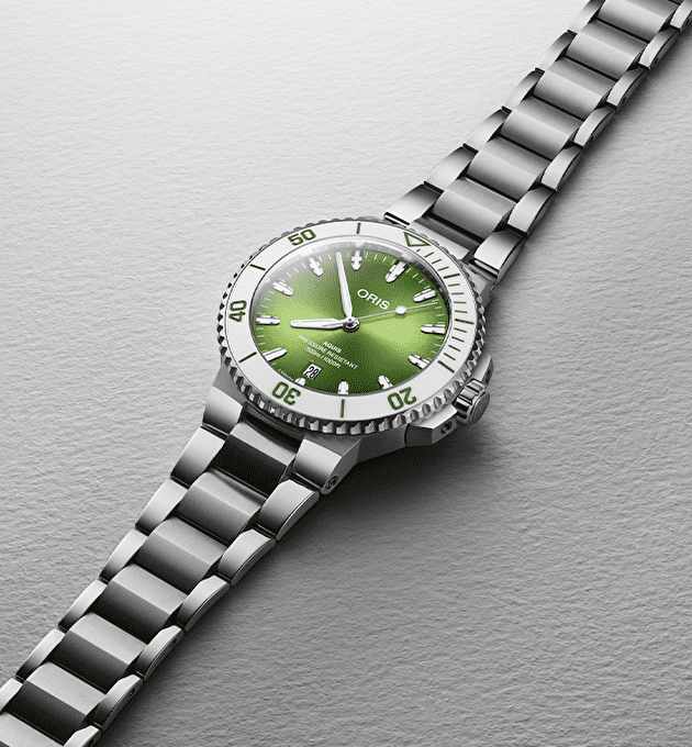 Наручные часы Aquis Date TASTE OF SUMMER