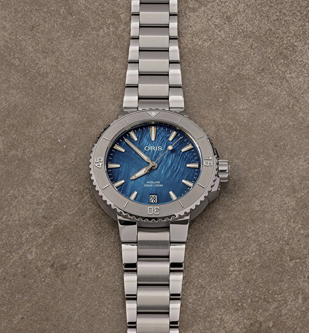 Наручные часы Aquis Date