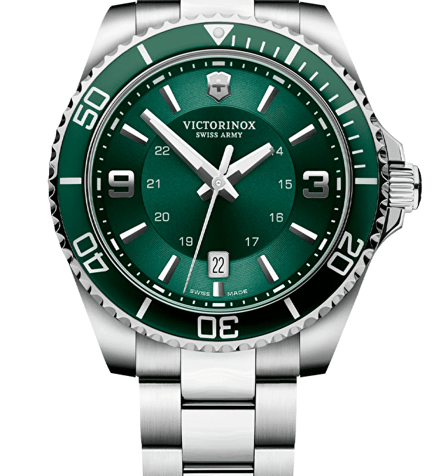 Наручные часы Victorinox Maverick Large