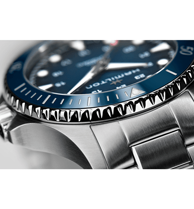 Наручные часы Hamilton Khaki Navy Scuba Auto