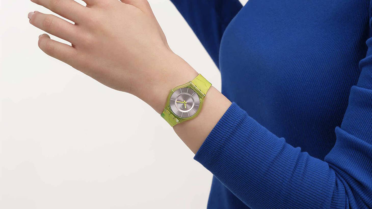 Swatch PAINTED PARADISE - живите ярко!