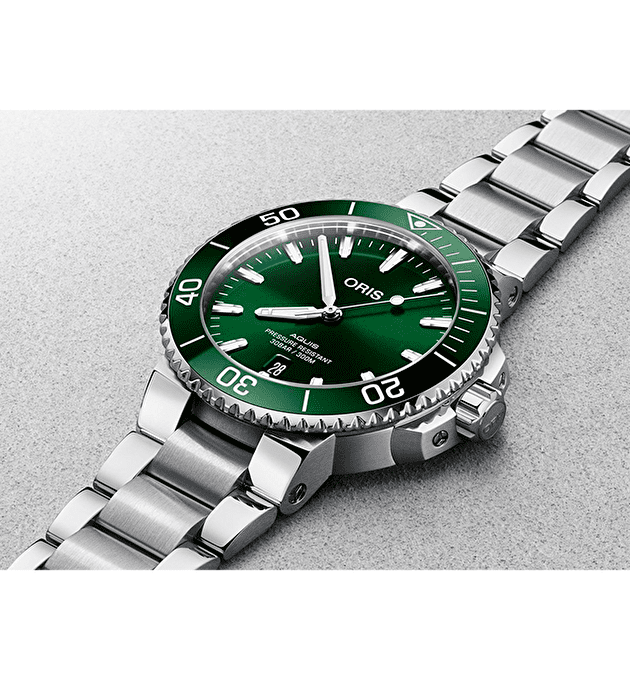 Наручные часы Aquis Date