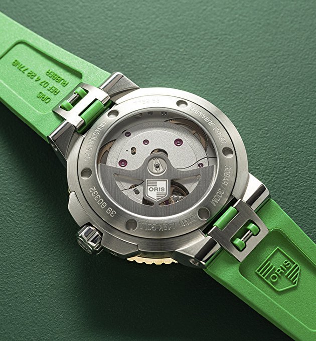 Наручные часы Aquis Date Calibre 400