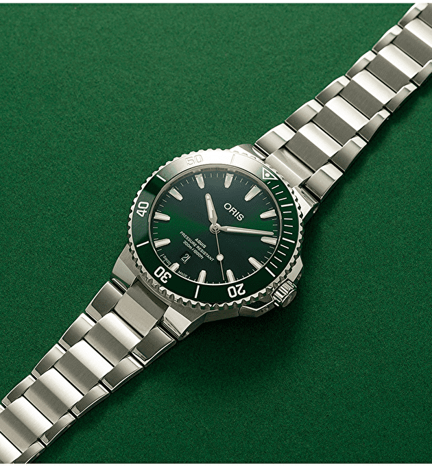 Наручные часы Aquis Date