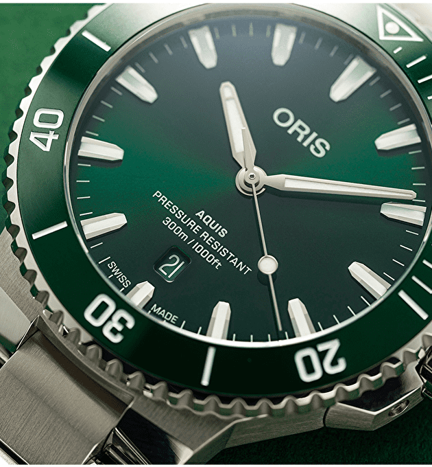 Наручные часы Aquis Date