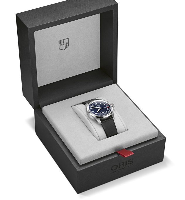 Наручные часы Big Crown Pointer Date Calibre 403