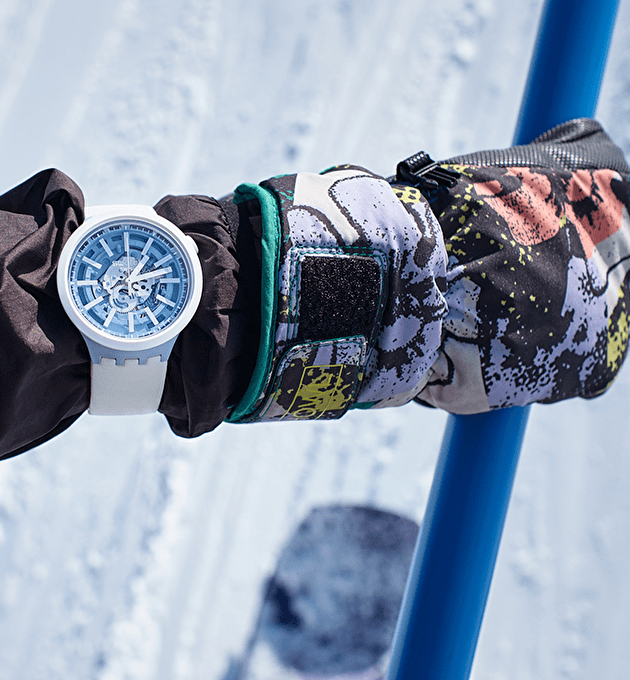 Наручные часы SWATCH WHICE