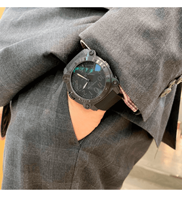 Наручные часы Hamilton Khaki Navy BeLOWZERO Auto Titanium