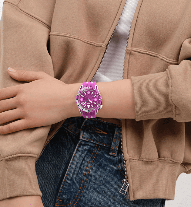 Наручные часы SWATCH FLOWER HAT