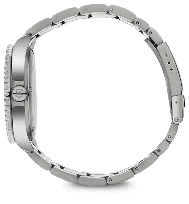 Наручные часы Victorinox Maverick Large