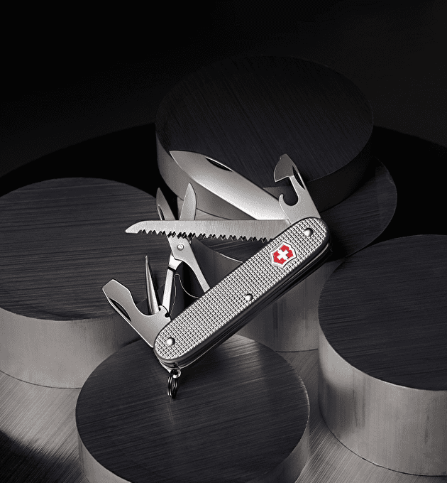 Victorinox Farmer X Alox