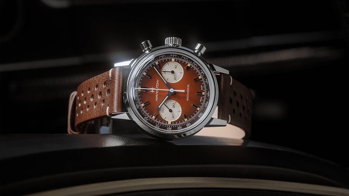 Hamilton American Classic Chronograph H - переосмысление гоночной ДНК