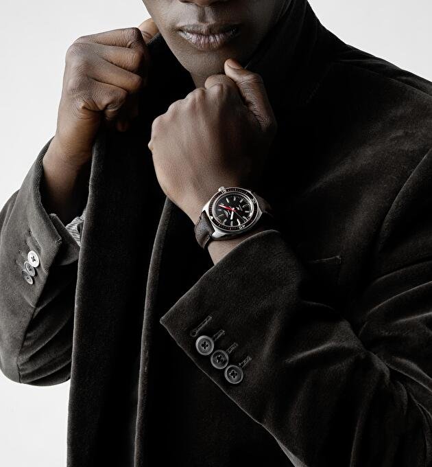 Наручные часы Longines Ultra-Chron