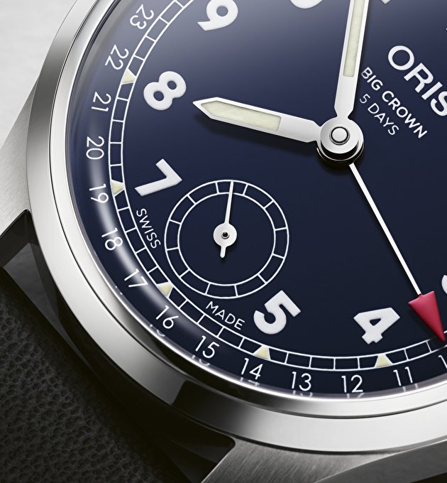 Наручные часы Big Crown Pointer Date Calibre 403