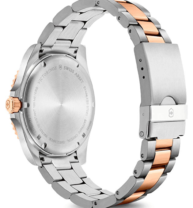 Наручные часы Victorinox Maverick Large