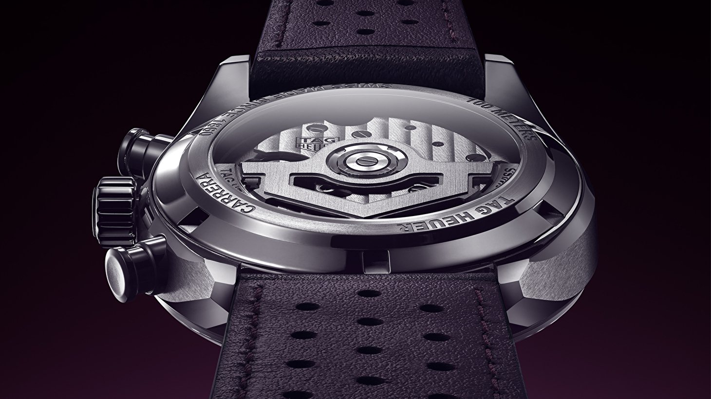 TAG Heuer открывает дымчатую элегантность с новым хронографом Tag Heuer Carrera и турбийоном в фиолетовом цвете