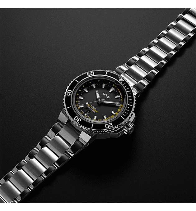 Наручные часы Aquis Depth Gauge