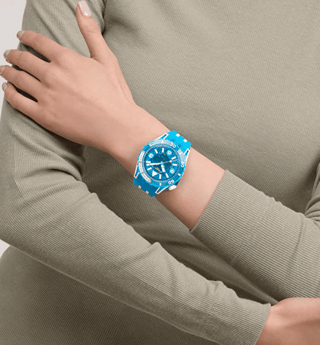 Наручные часы SWATCH SCUBAQUA BLUE FIRE